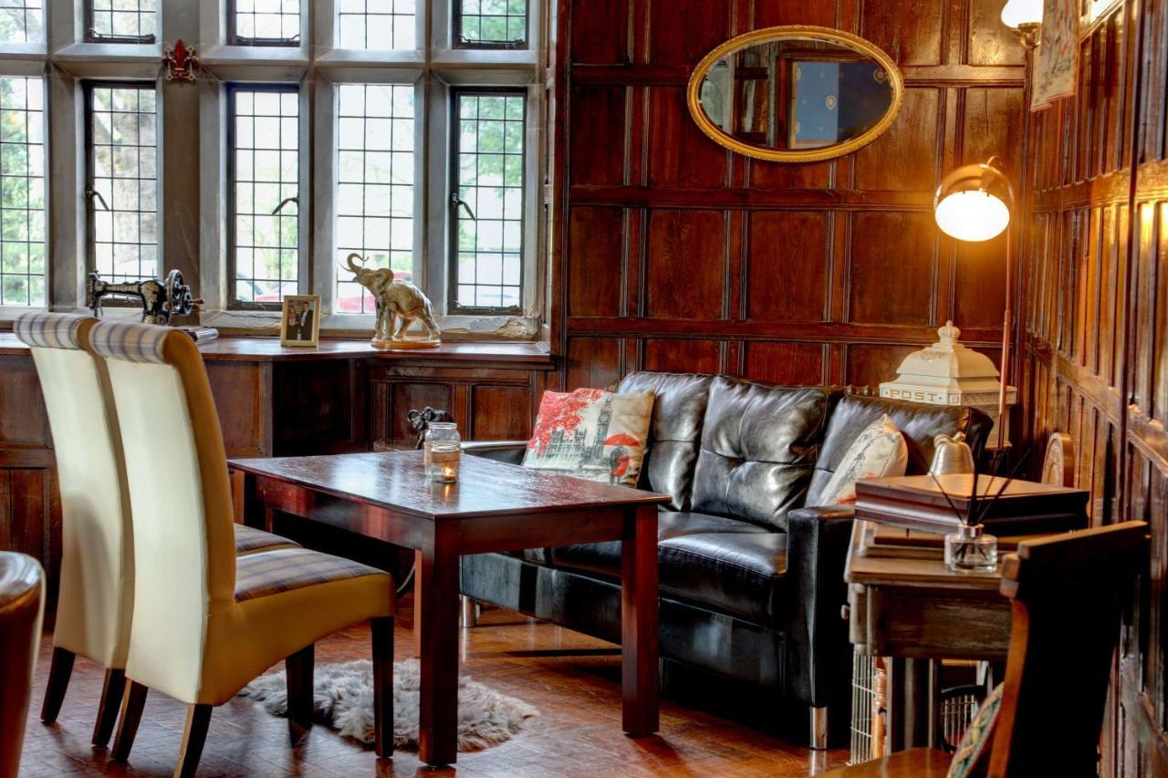 Rogerthorpe Manor 4*