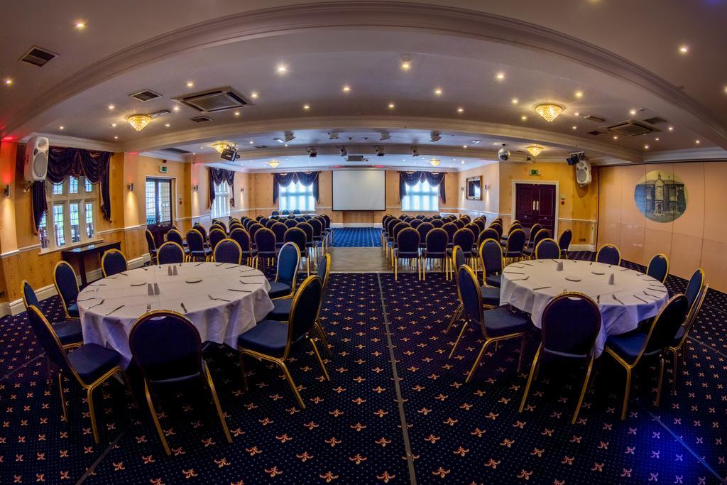 Rogerthorpe Manor 4*