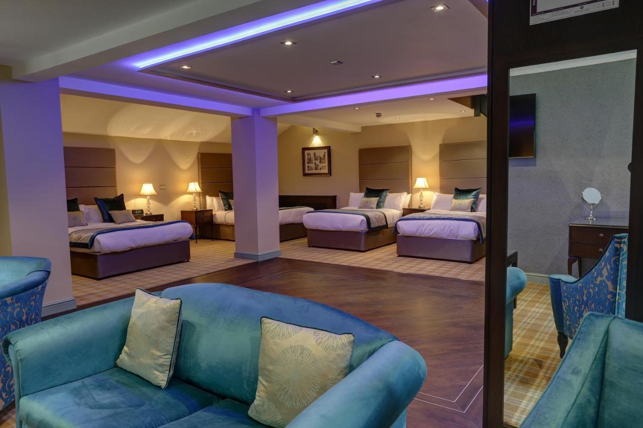 Rogerthorpe Manor 4* Понтефракт