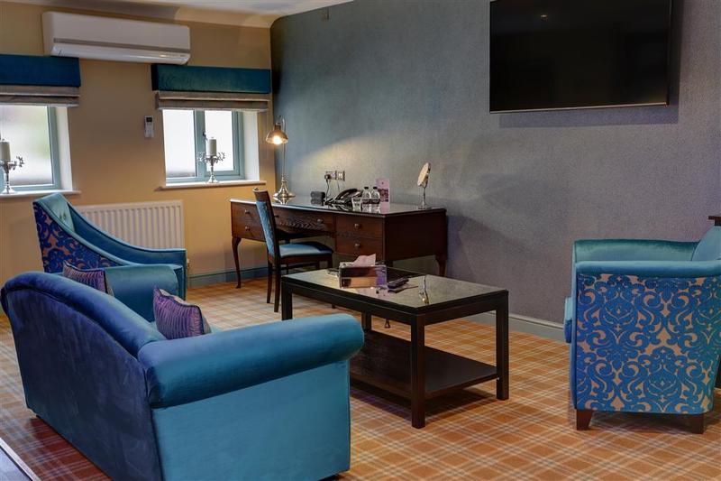 Rogerthorpe Manor Hotel Pontefract